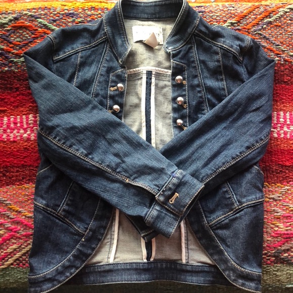 Jean Jacket - Picture 1 of 4